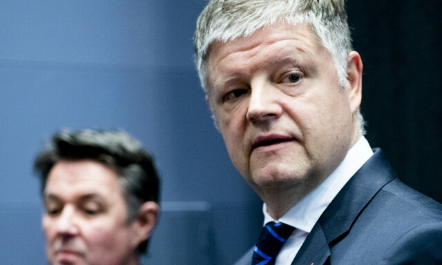 image: Drakamp om Norwegian-gjelda